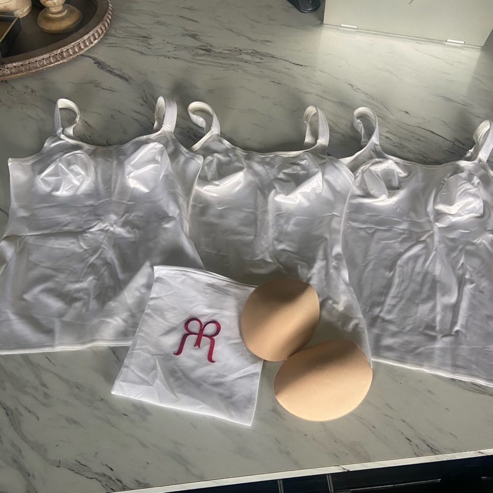 Ruby Ribbon tank/bra set of 3
